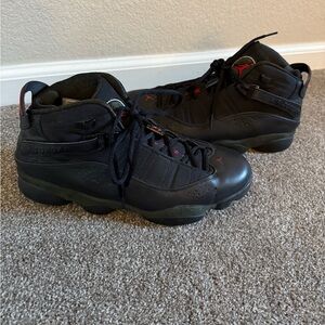 Jordan Men's Black and Red Sneakers